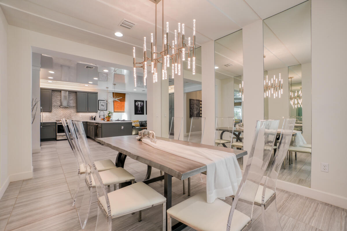 Valencia Cay At Riverland - Residential