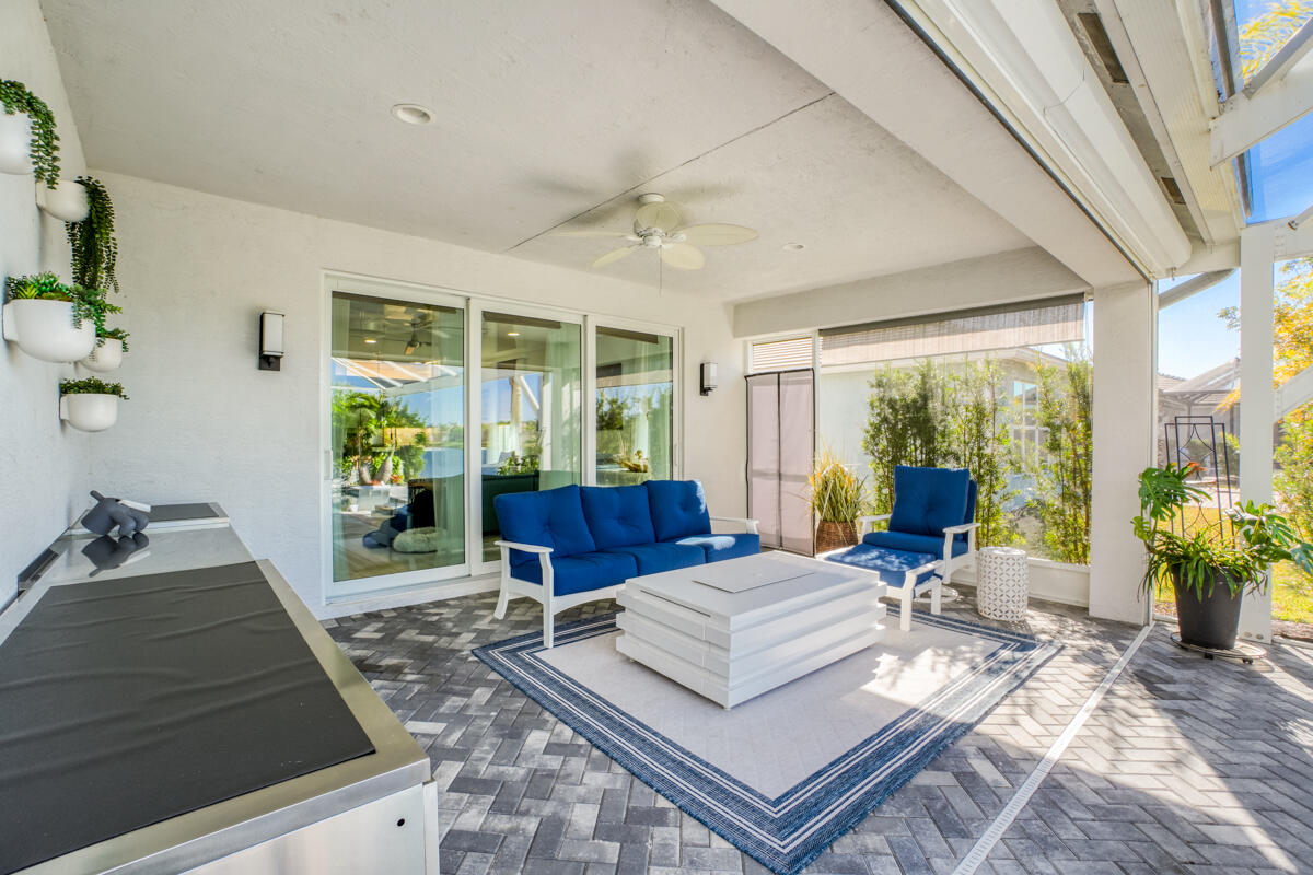 Valencia Cay At Riverland - Residential