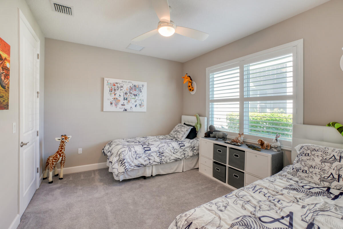 Valencia Cay At Riverland - Residential