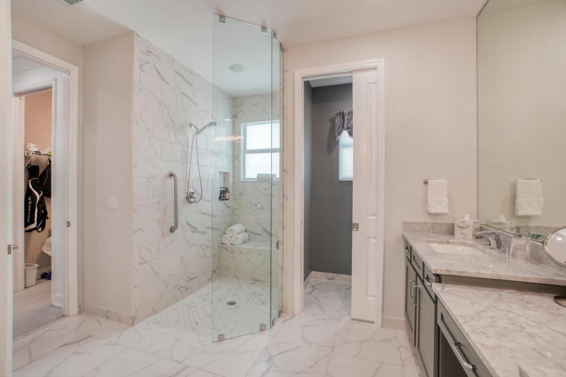 Valencia Cay At Riverland - Residential