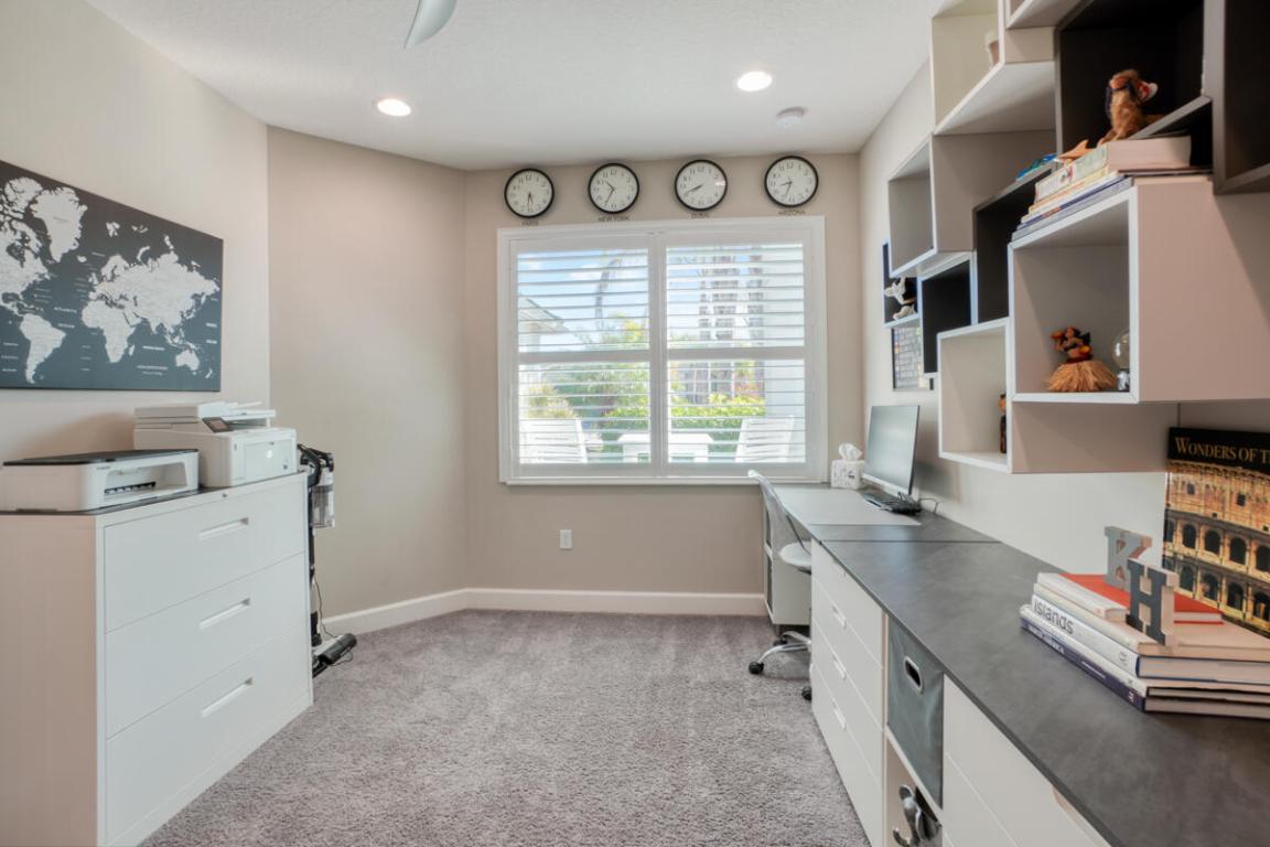 Valencia Cay At Riverland - Residential