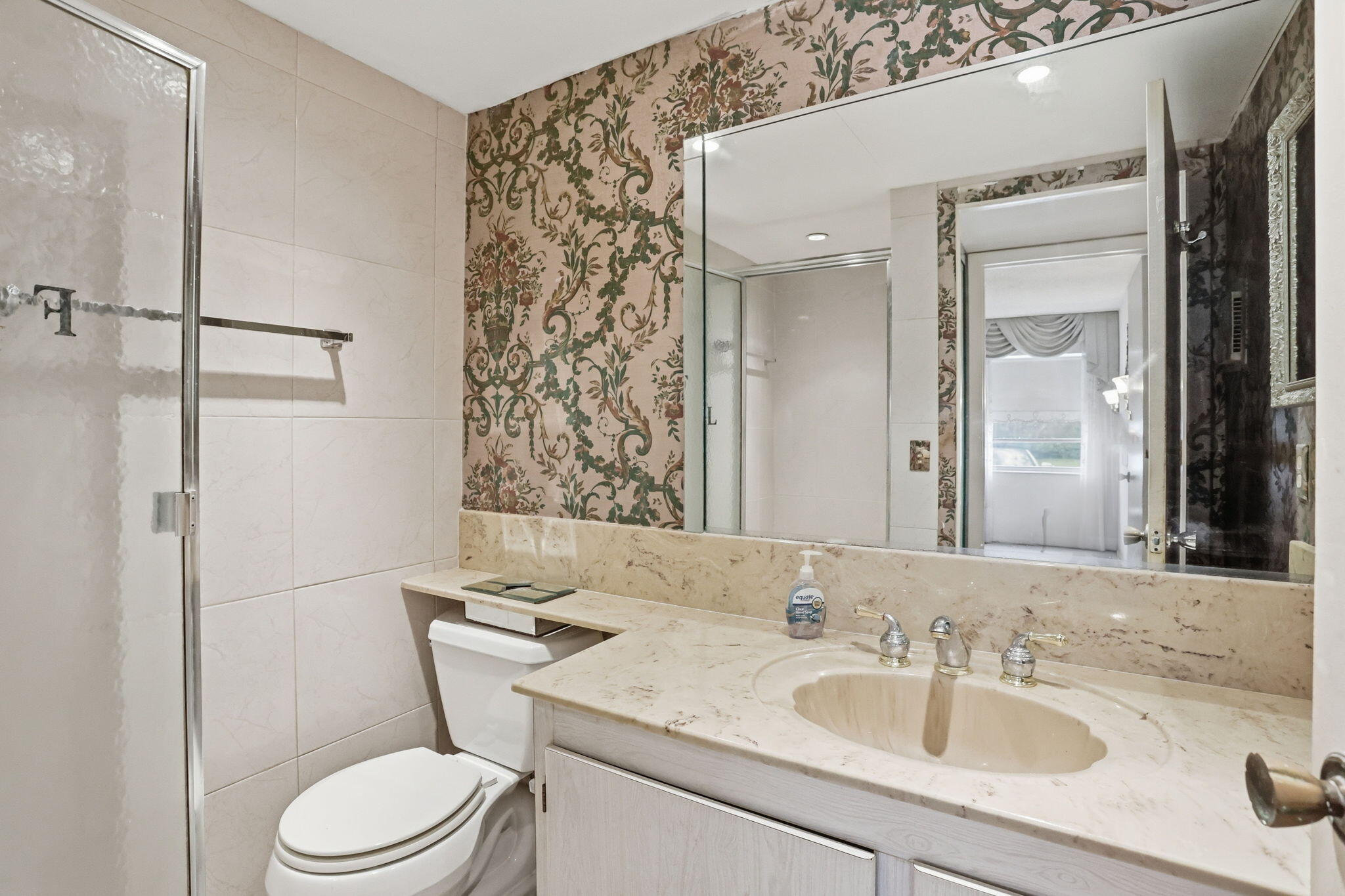KINGS POINT FLANDERS CONDOS - Residential