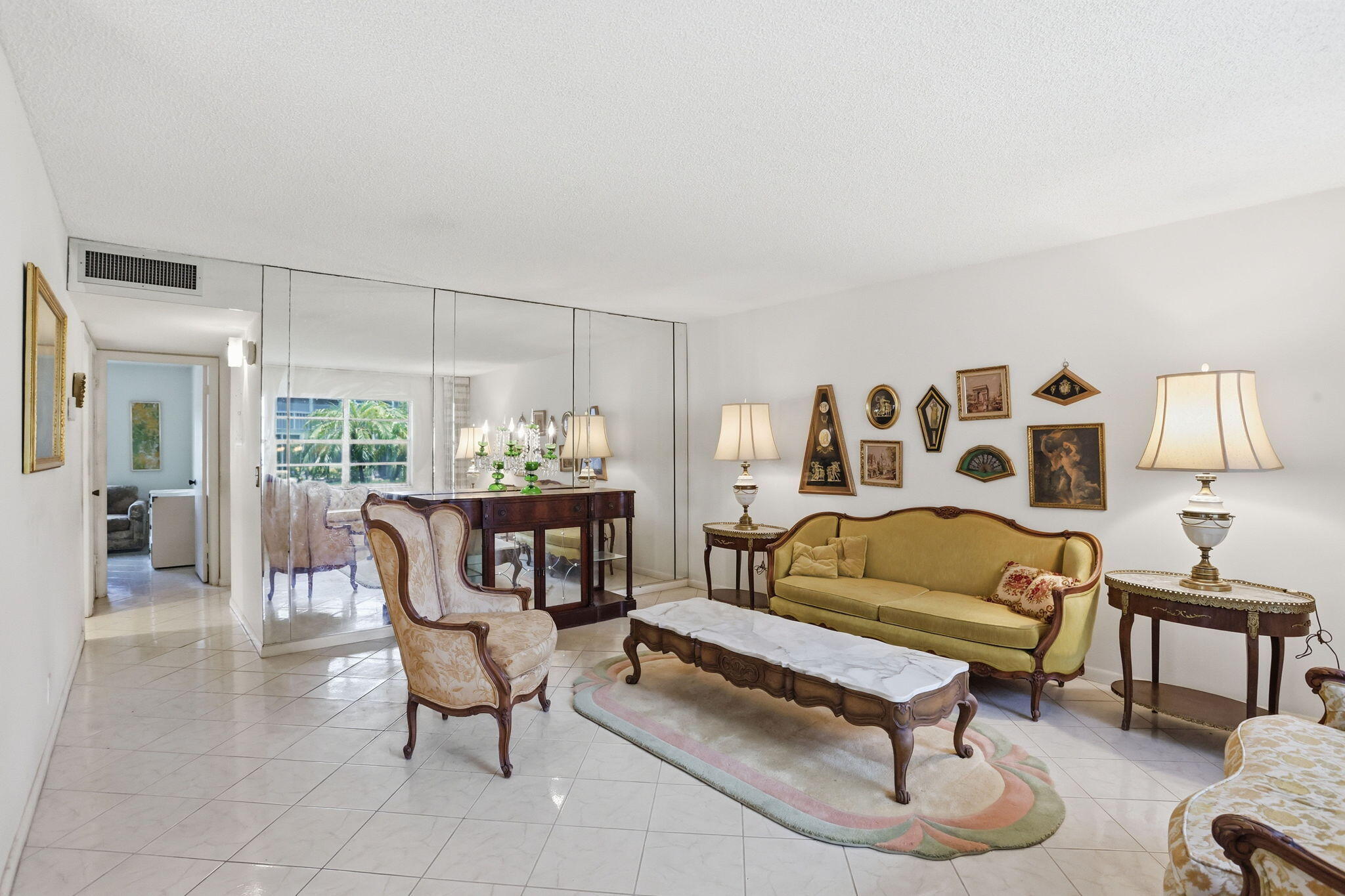 KINGS POINT FLANDERS CONDOS - Residential