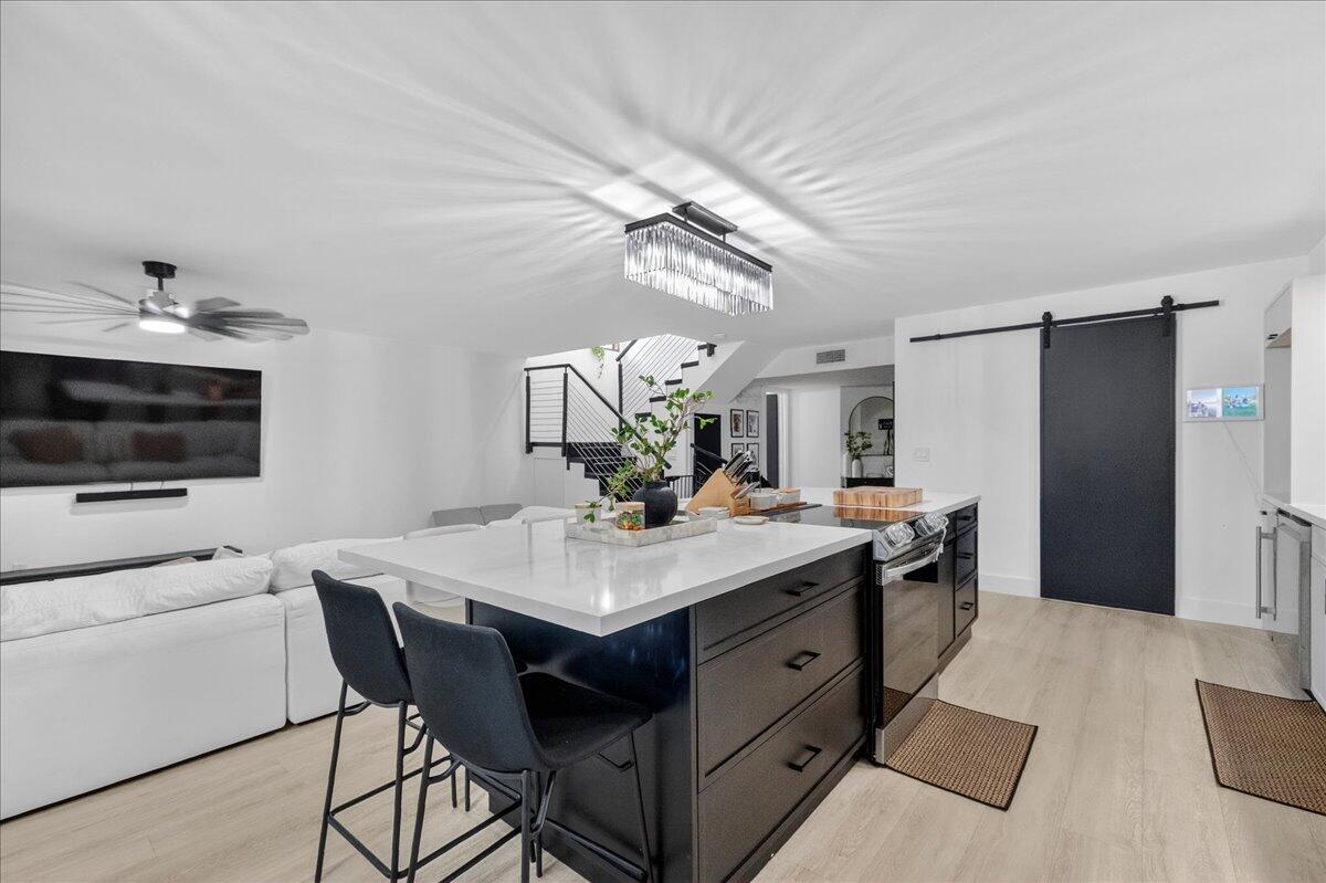 TRELLISES 6A CONDO - Residential