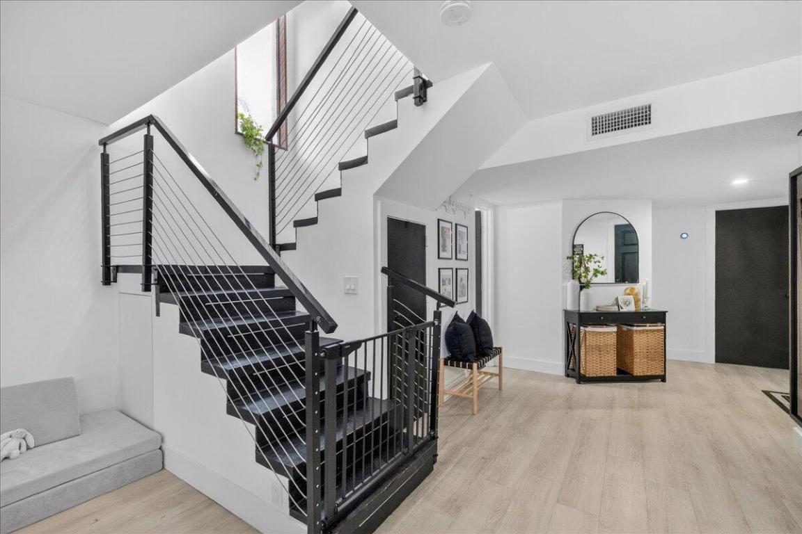 TRELLISES 6A CONDO - Residential