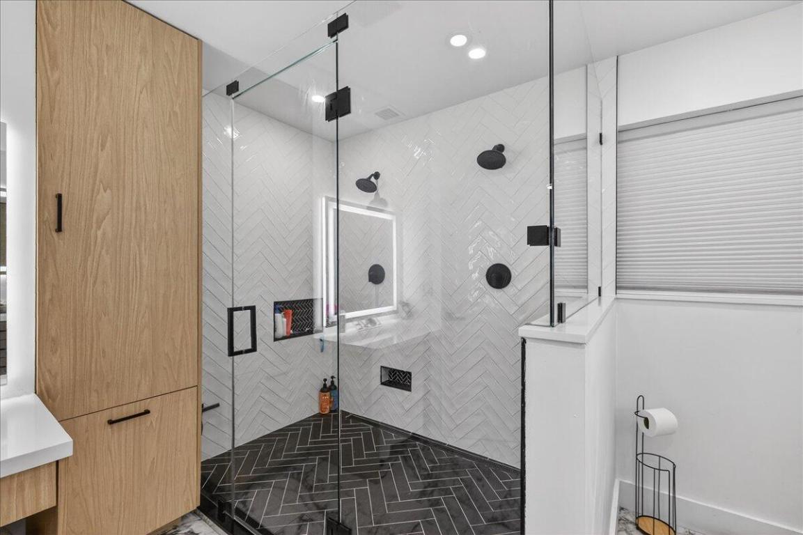 TRELLISES 6A CONDO - Residential