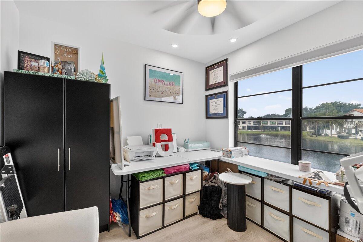 TRELLISES 6A CONDO - Residential