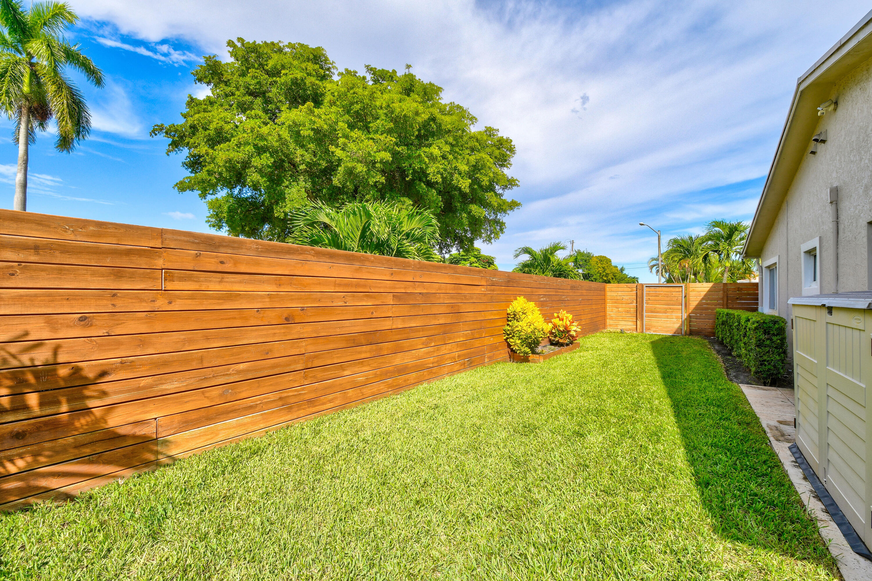 FLA-MANGO GROVELETS - Residential Lease