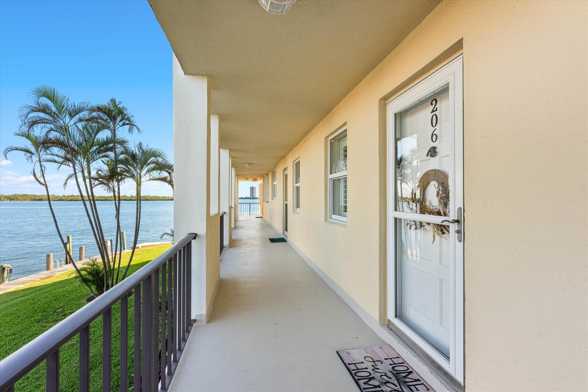 PARADISE HARBOUR CONDO - Residential