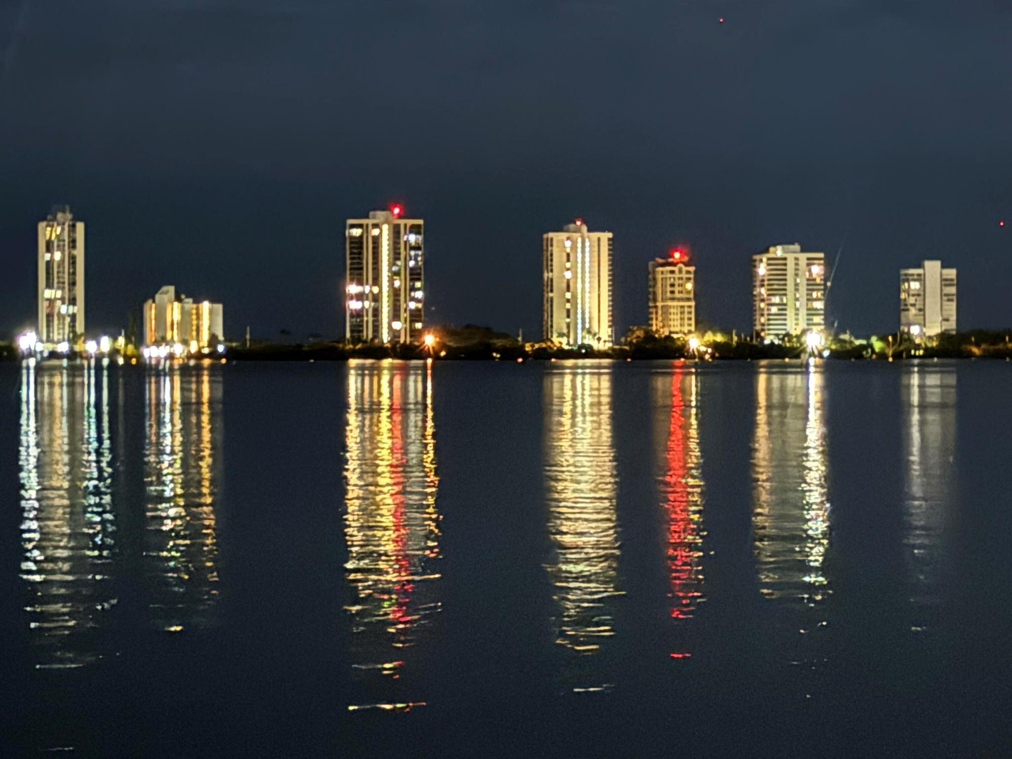 PARADISE HARBOUR CONDO - Residential