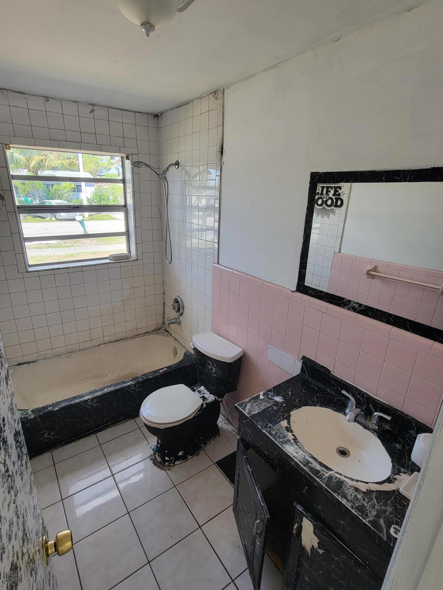 PARK MANOR - Residential