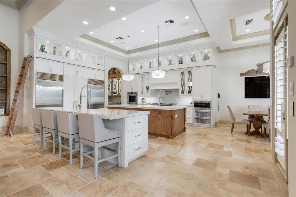 MIZNER LAKE ESTATES - Residential