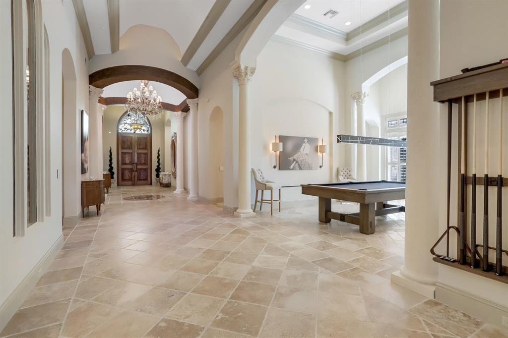 MIZNER LAKE ESTATES - Residential