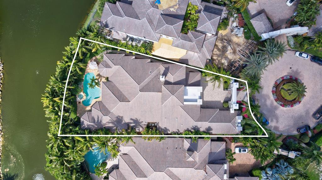 MIZNER LAKE ESTATES - Residential