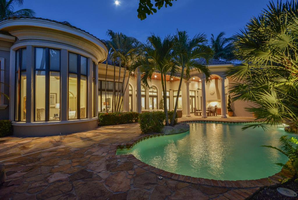 MIZNER LAKE ESTATES - Residential