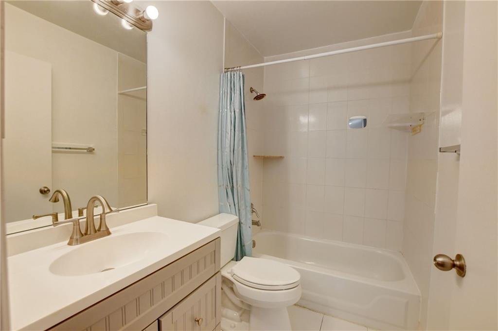 SORBET @ WINSTON PARK - Residential