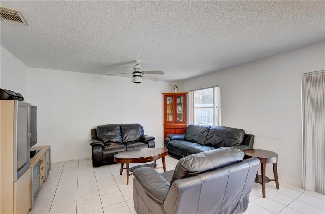 SORBET @ WINSTON PARK - Residential