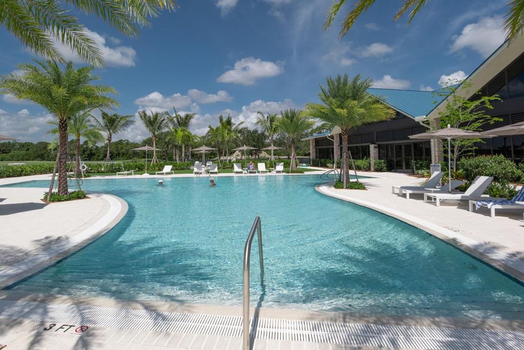 Photo of 6901 Touchstone Circle, Palm Beach Gardens, FL 33418 (MLS # R10903002)