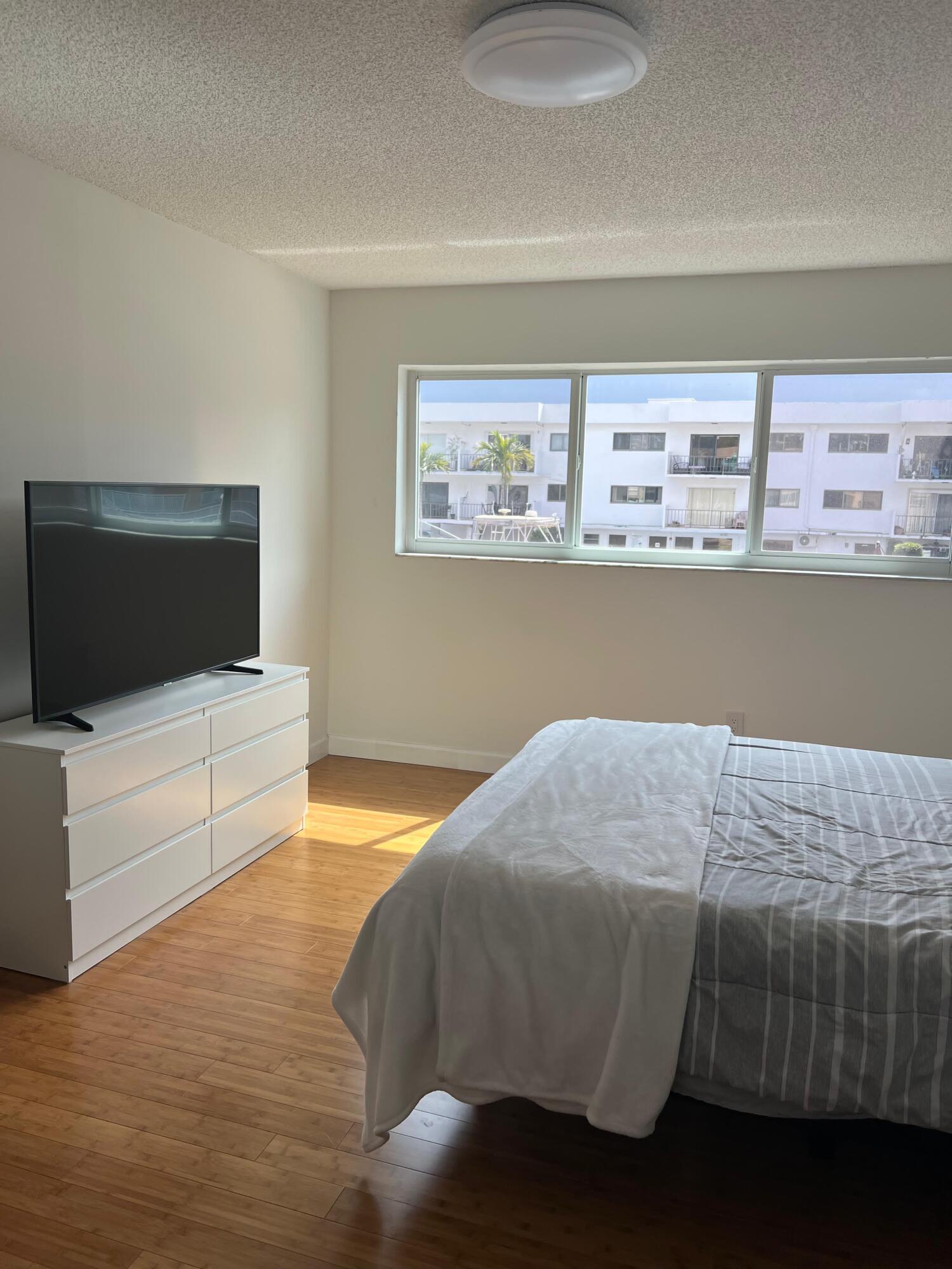 RIVIERA ISLES CONDO - Residential Lease