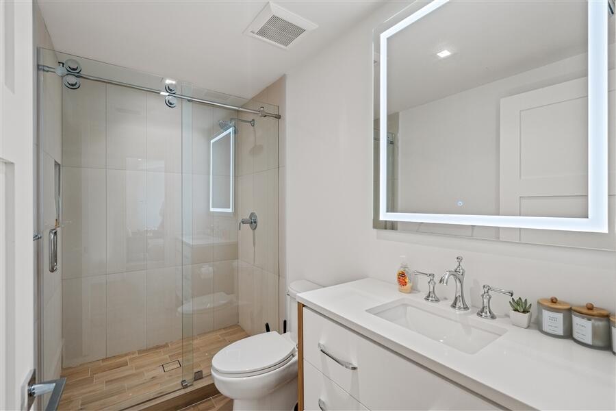 LAKE IDA SHORES 1ST ADD - Residential