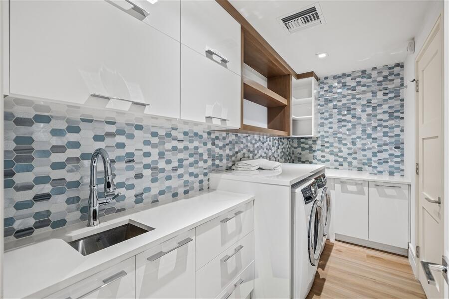 LAKE IDA SHORES 1ST ADD - Residential