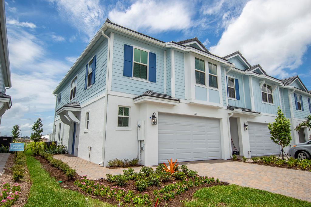 Photo of 171 SE Birch Terrace, Stuart, FL 34997 (MLS # B26040509)