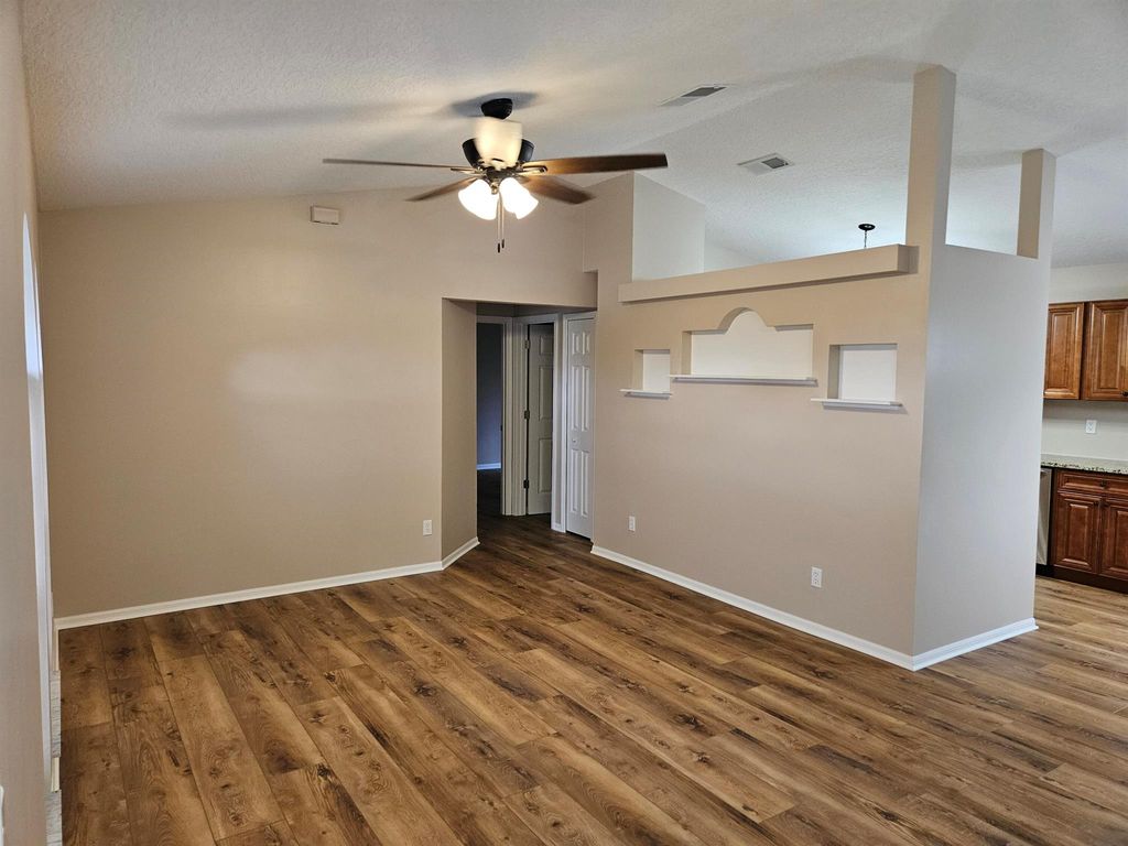 Photo of 5411 NW Arrowhead Terrace, Port St Lucie, FL 34986 (MLS # R10993924)