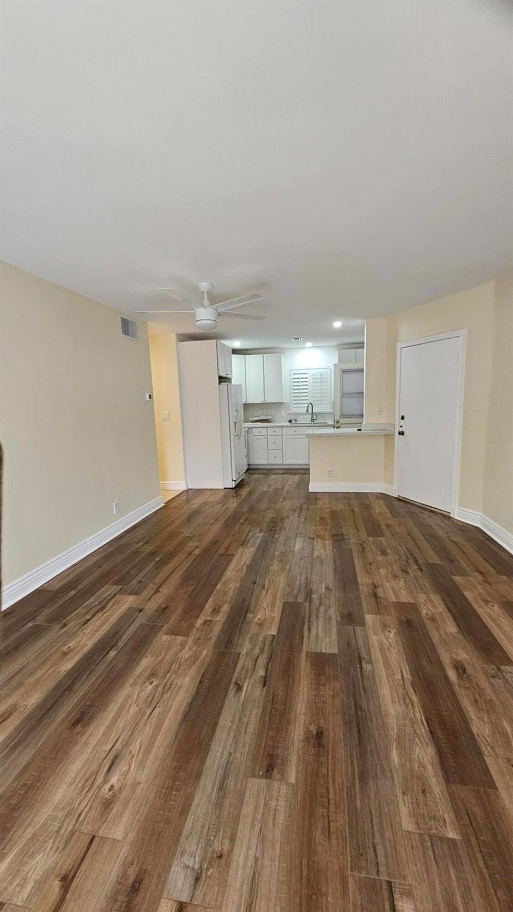 Photo of 10821 N Military Trail #4, Palm Beach Gardens, FL 33410 (MLS # B26025601)