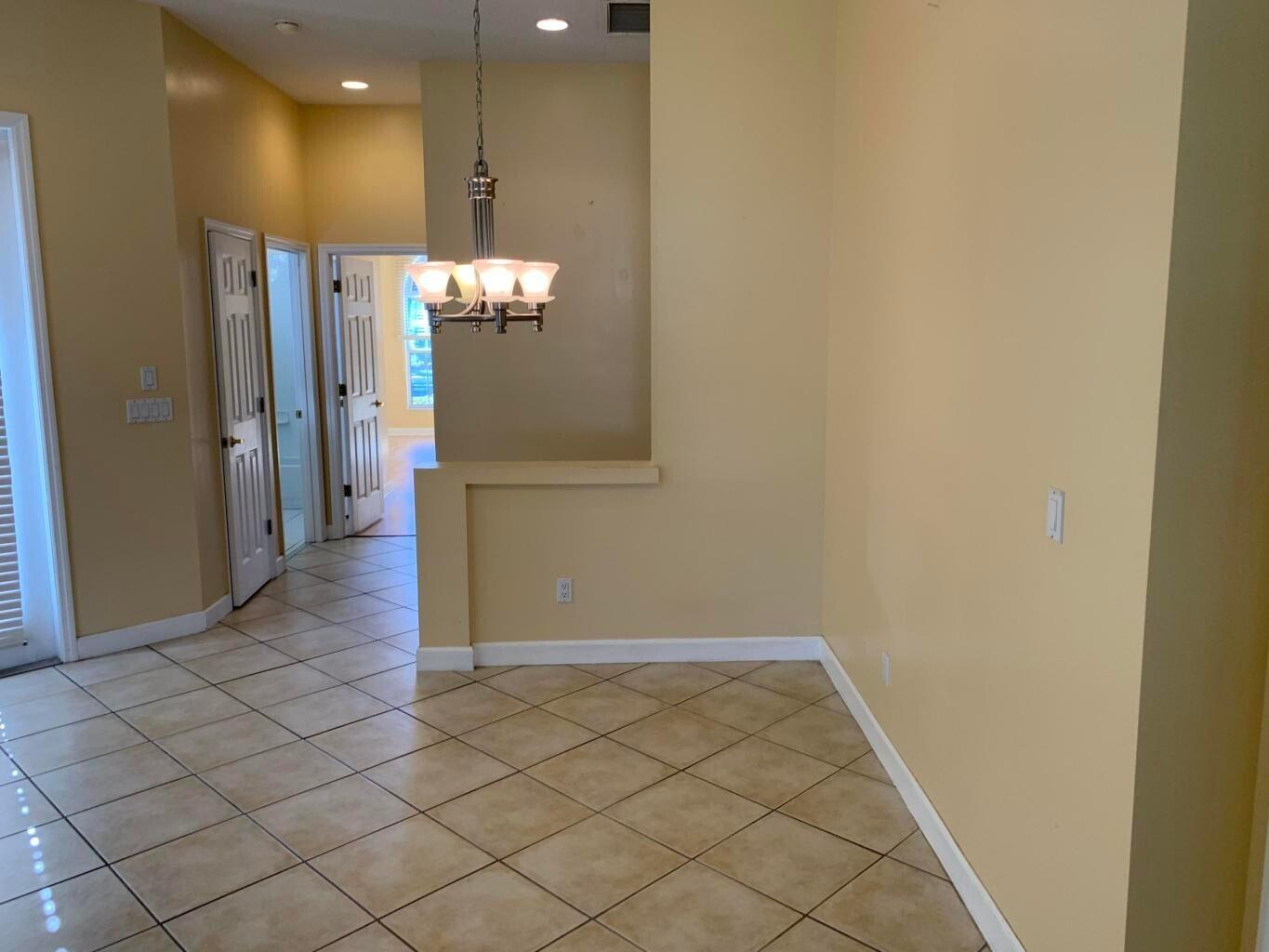 SLW PLAT #82 LAKE CH - Residential Lease