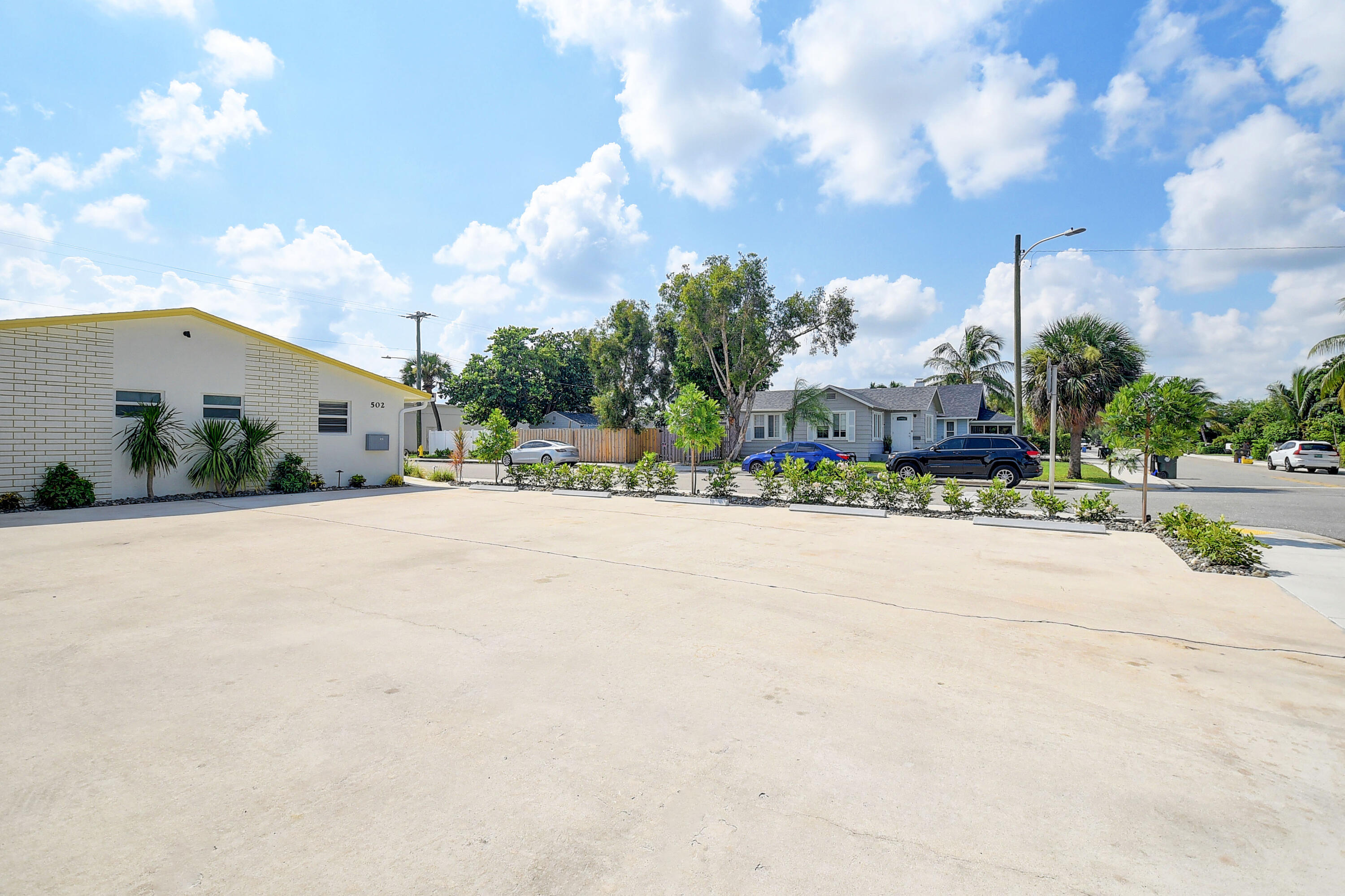 LAKE WORTH TOWN OF - Residential Income