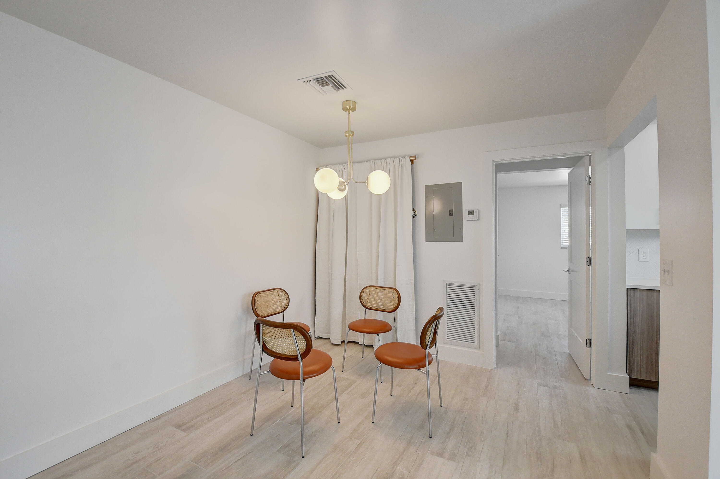 LAKE WORTH TOWN OF - Residential Income