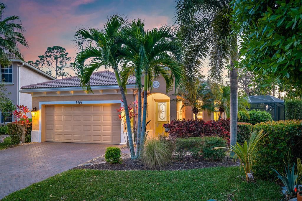 Photo of 5958 SE Split Oak Trail Trl, Hobe Sound, FL 33455 (MLS # R10702758)