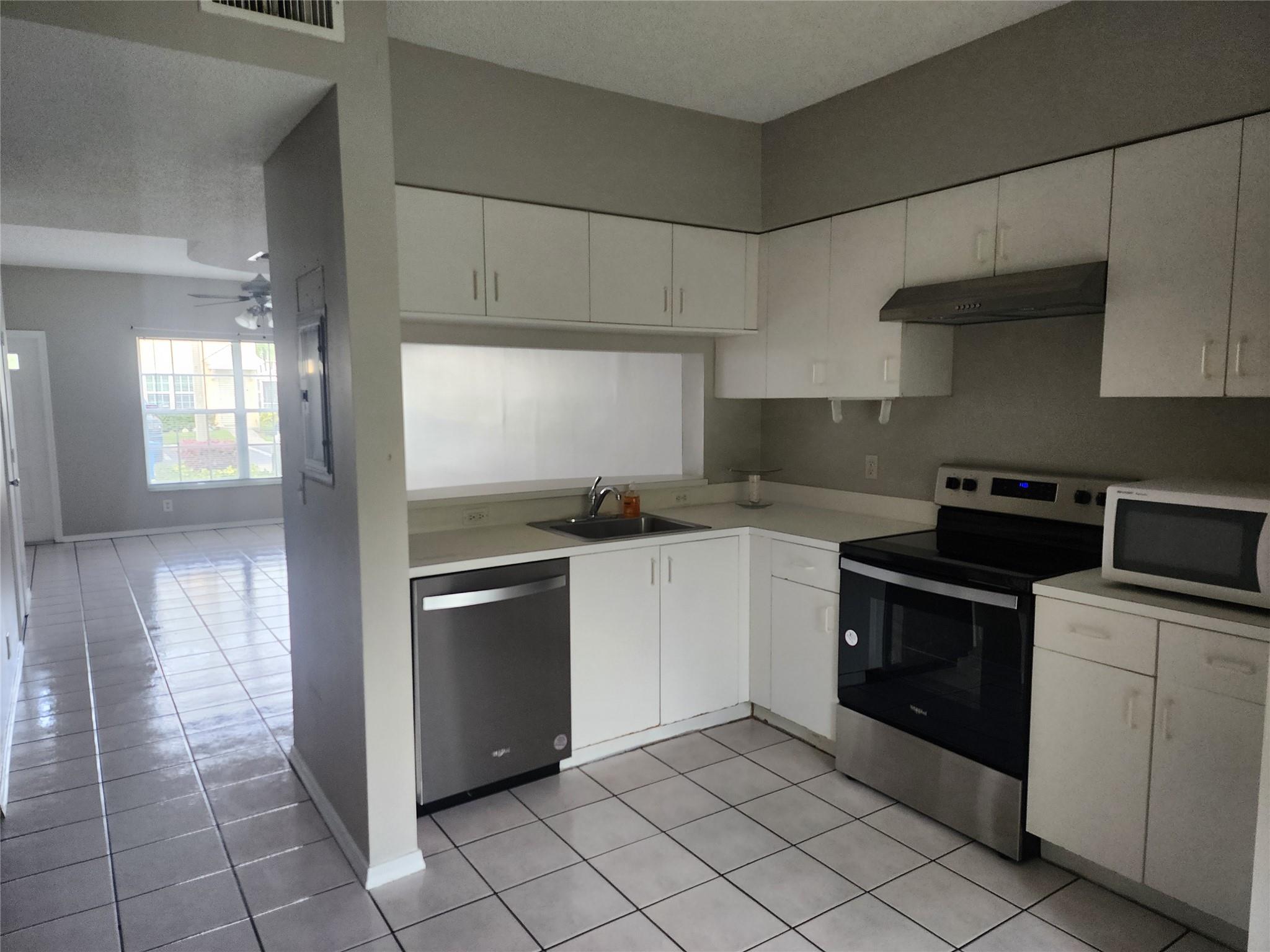 Coconuts at Bonaventure - Residential