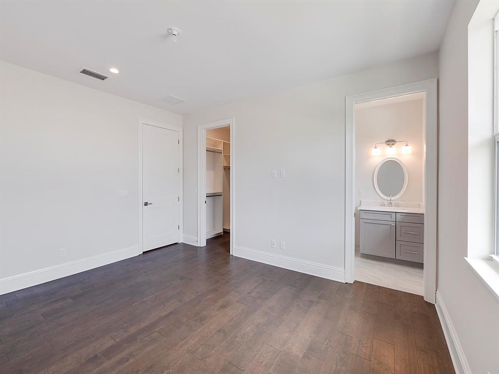 Pirates Cove - Residential