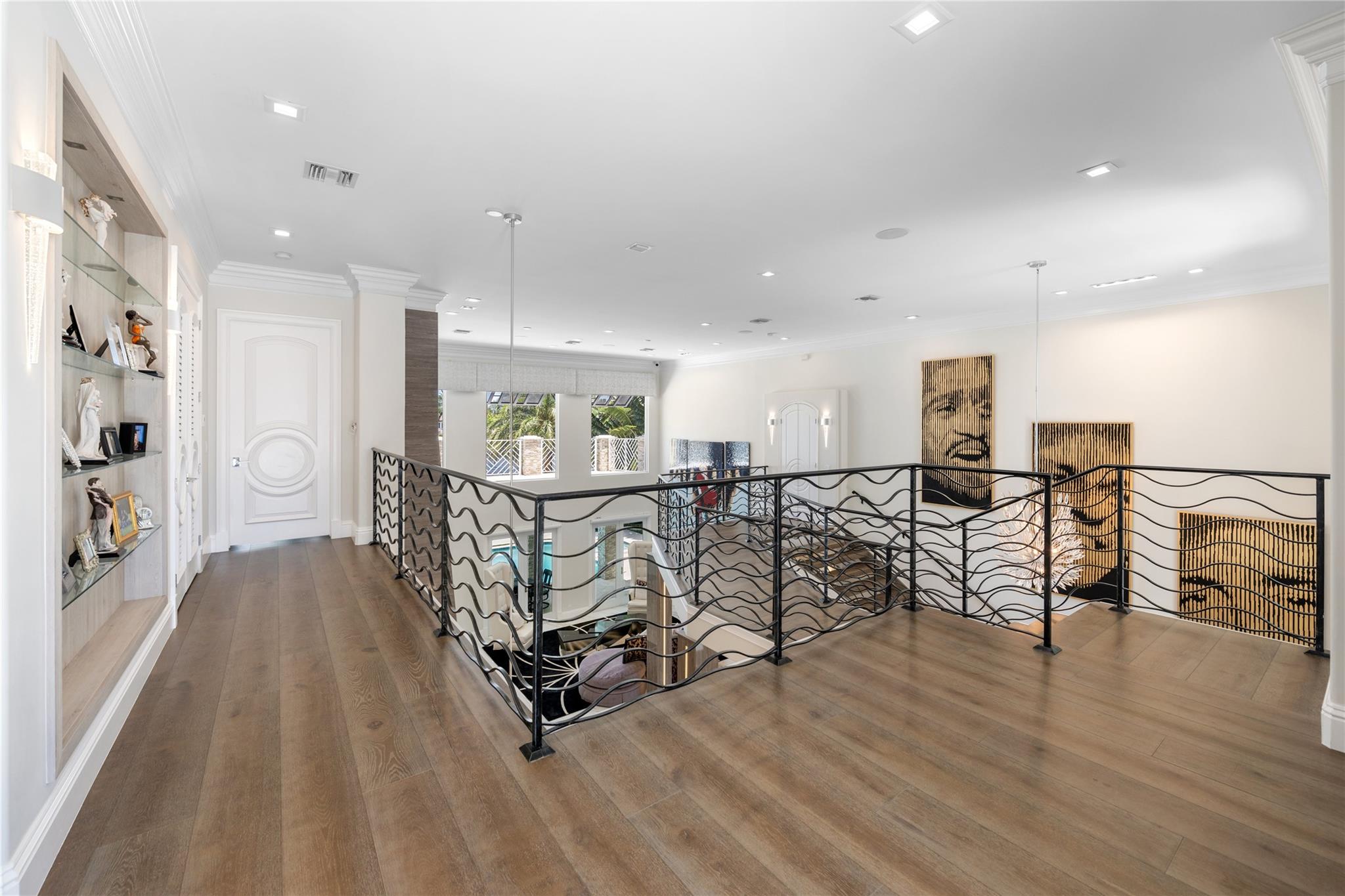 HILLSBORO SHORES SEC B - Residential Lease