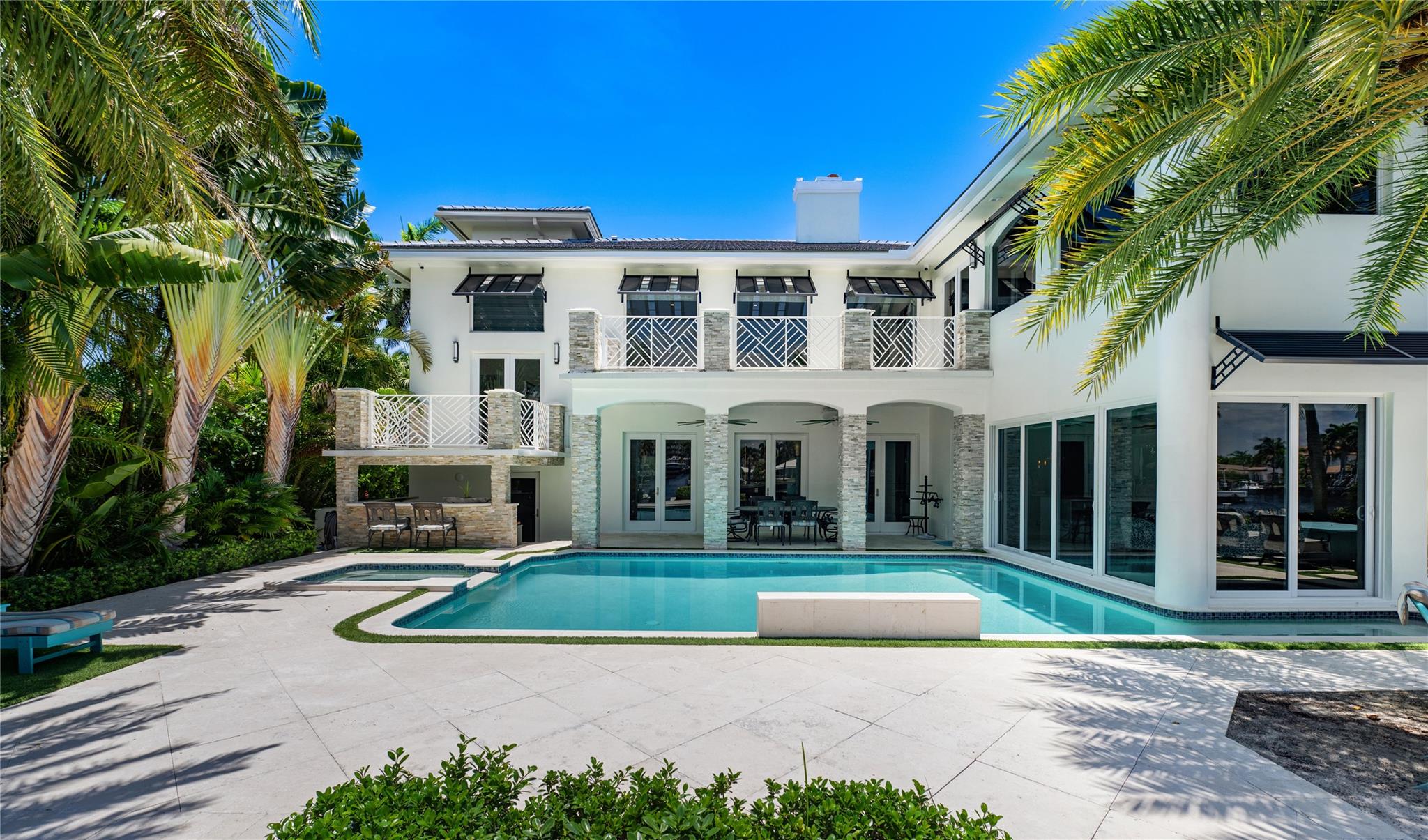 HILLSBORO SHORES SEC B - Residential Lease