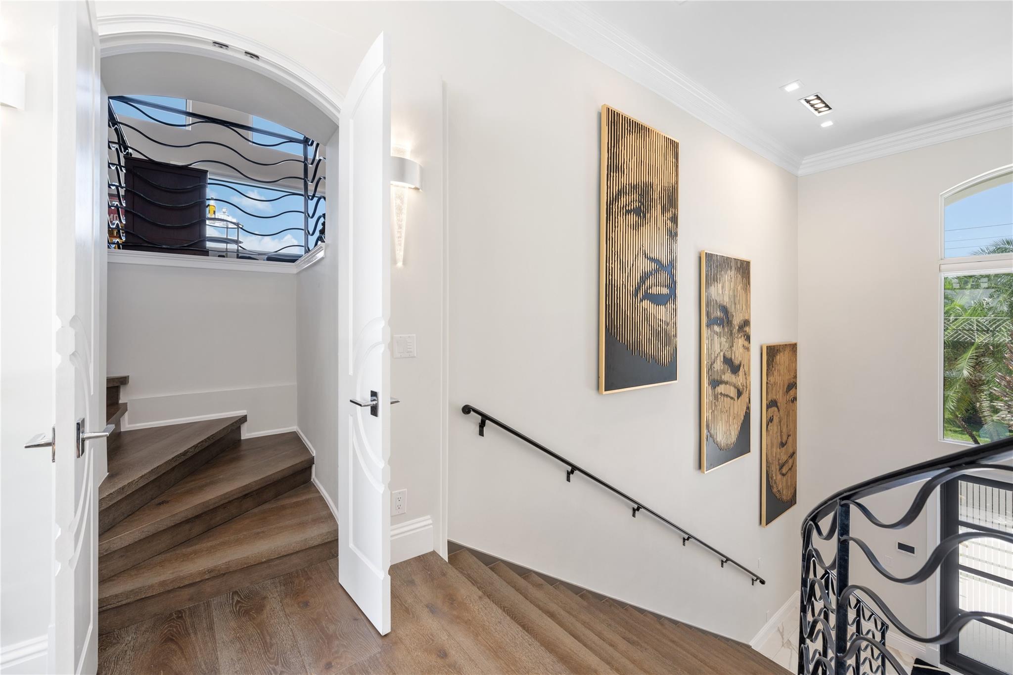 HILLSBORO SHORES SEC B - Residential Lease