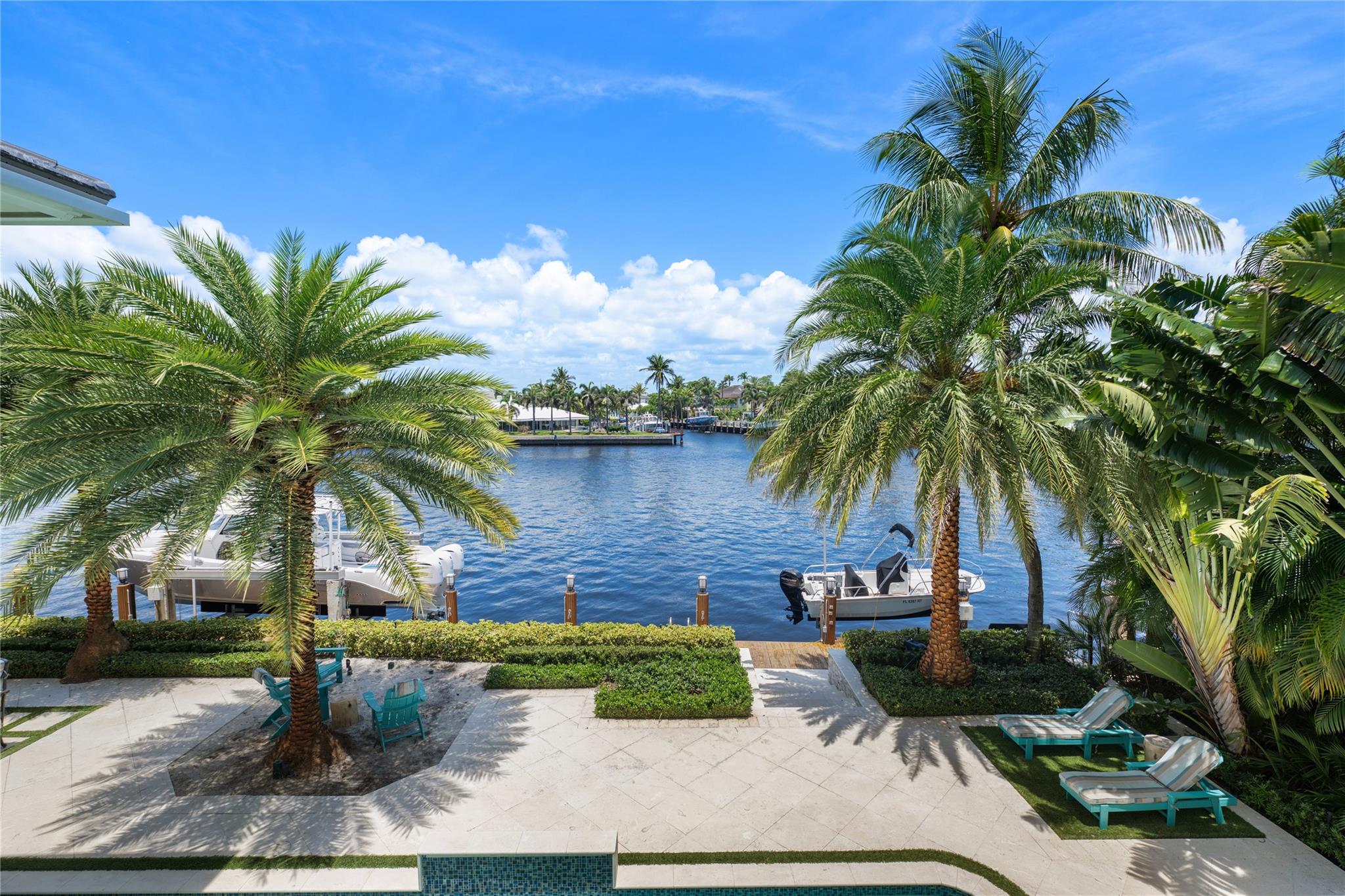 HILLSBORO SHORES SEC B - Residential Lease