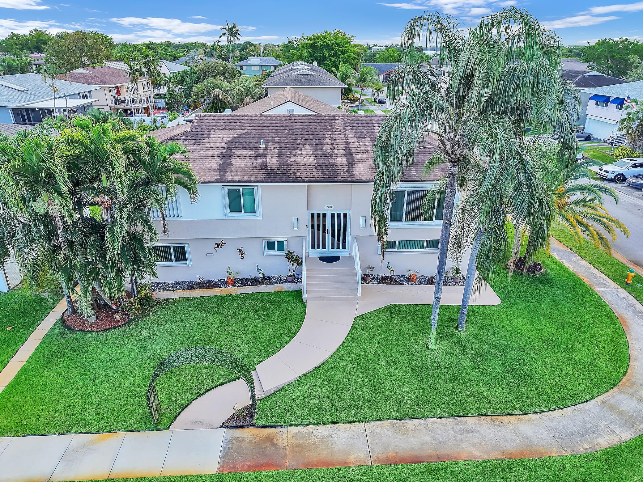 NOVA HOMES TWO - Residential