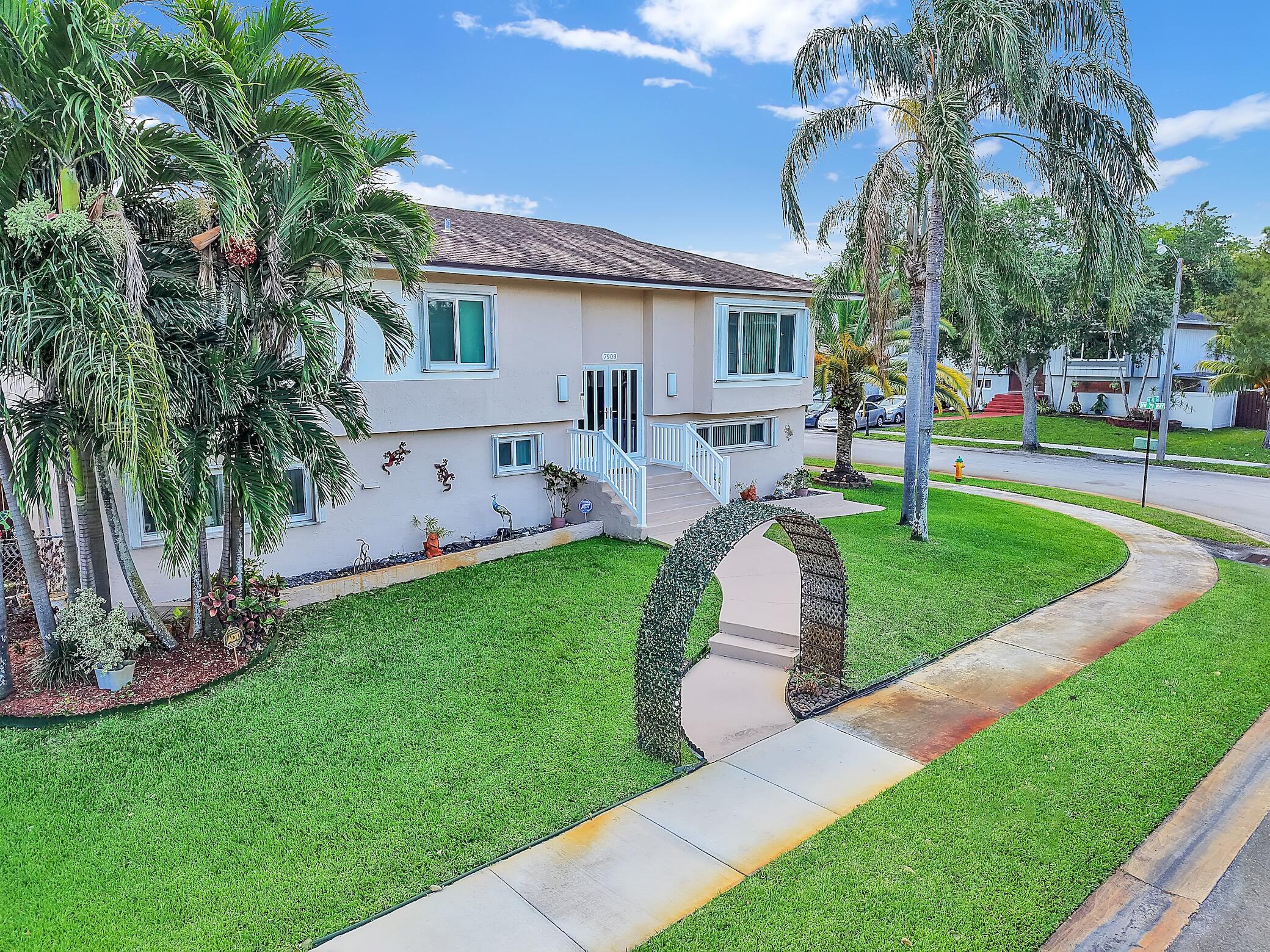 NOVA HOMES TWO - Residential