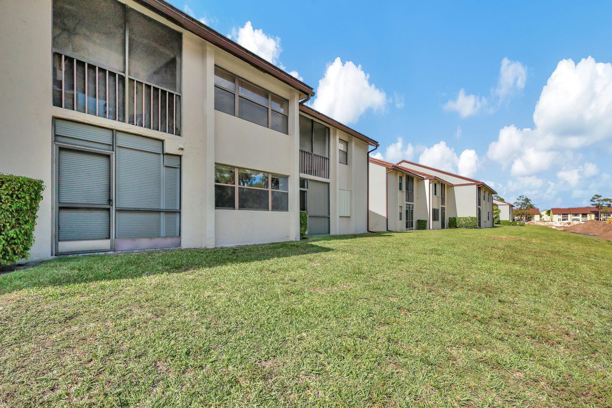 LUCERNE POINTE ONE,TWO,TH - Residential