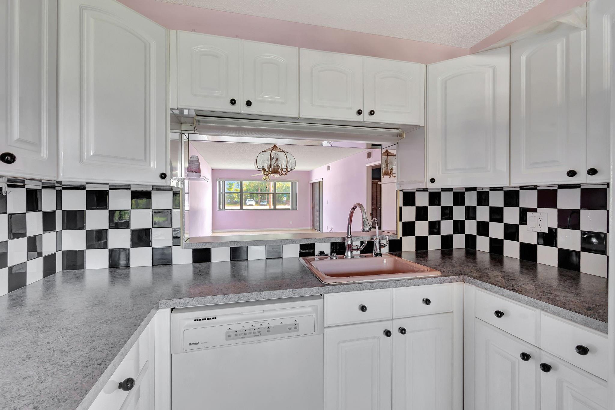 LUCERNE POINTE ONE,TWO,TH - Residential