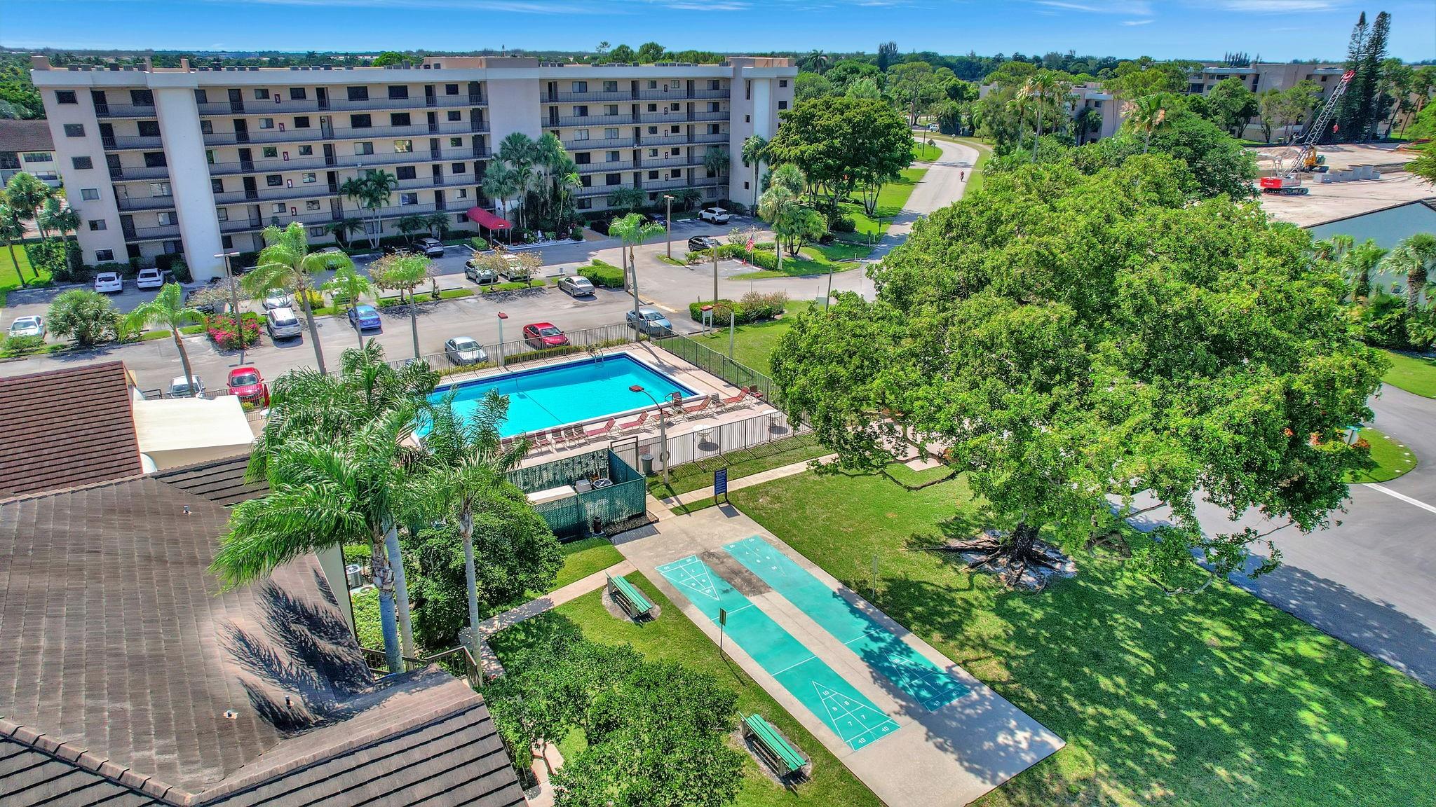 LUCERNE POINTE ONE,TWO,TH - Residential