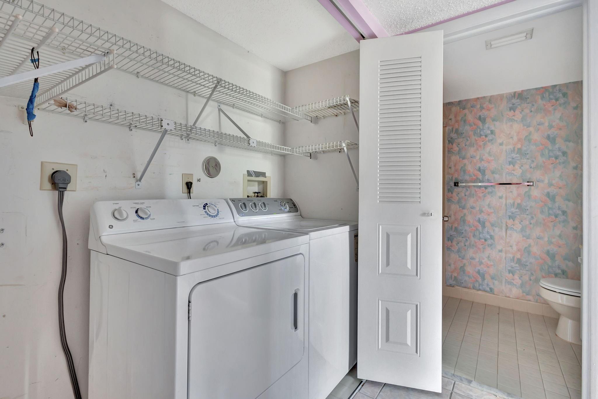 LUCERNE POINTE ONE,TWO,TH - Residential