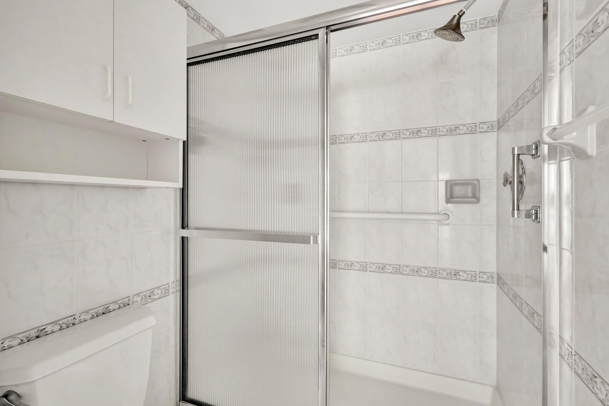 LUCERNE POINTE ONE,TWO,TH - Residential