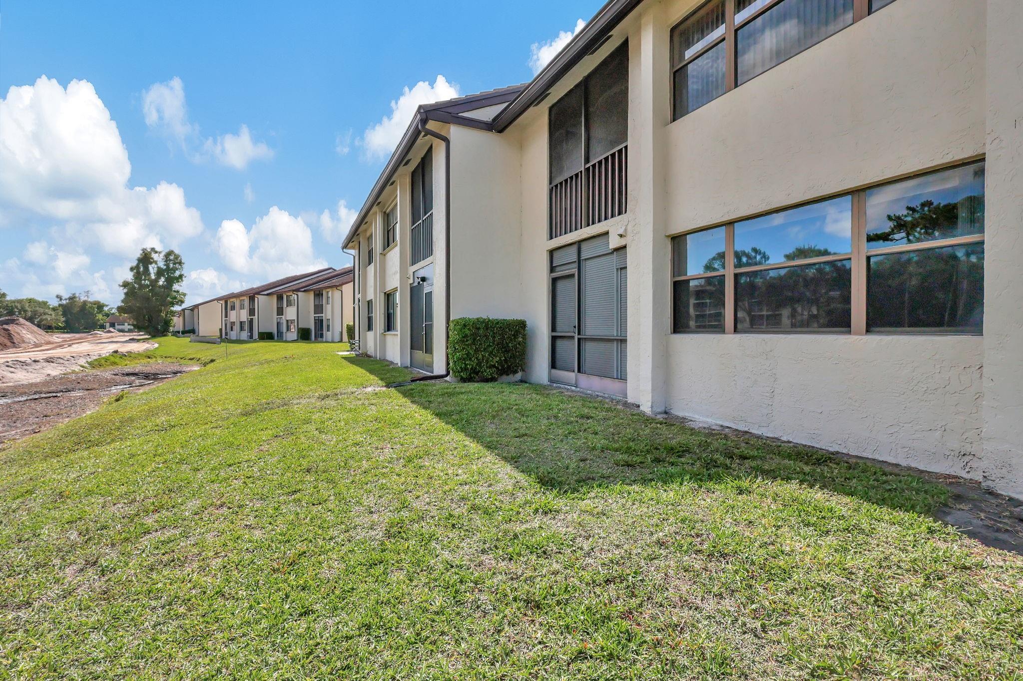 LUCERNE POINTE ONE,TWO,TH - Residential