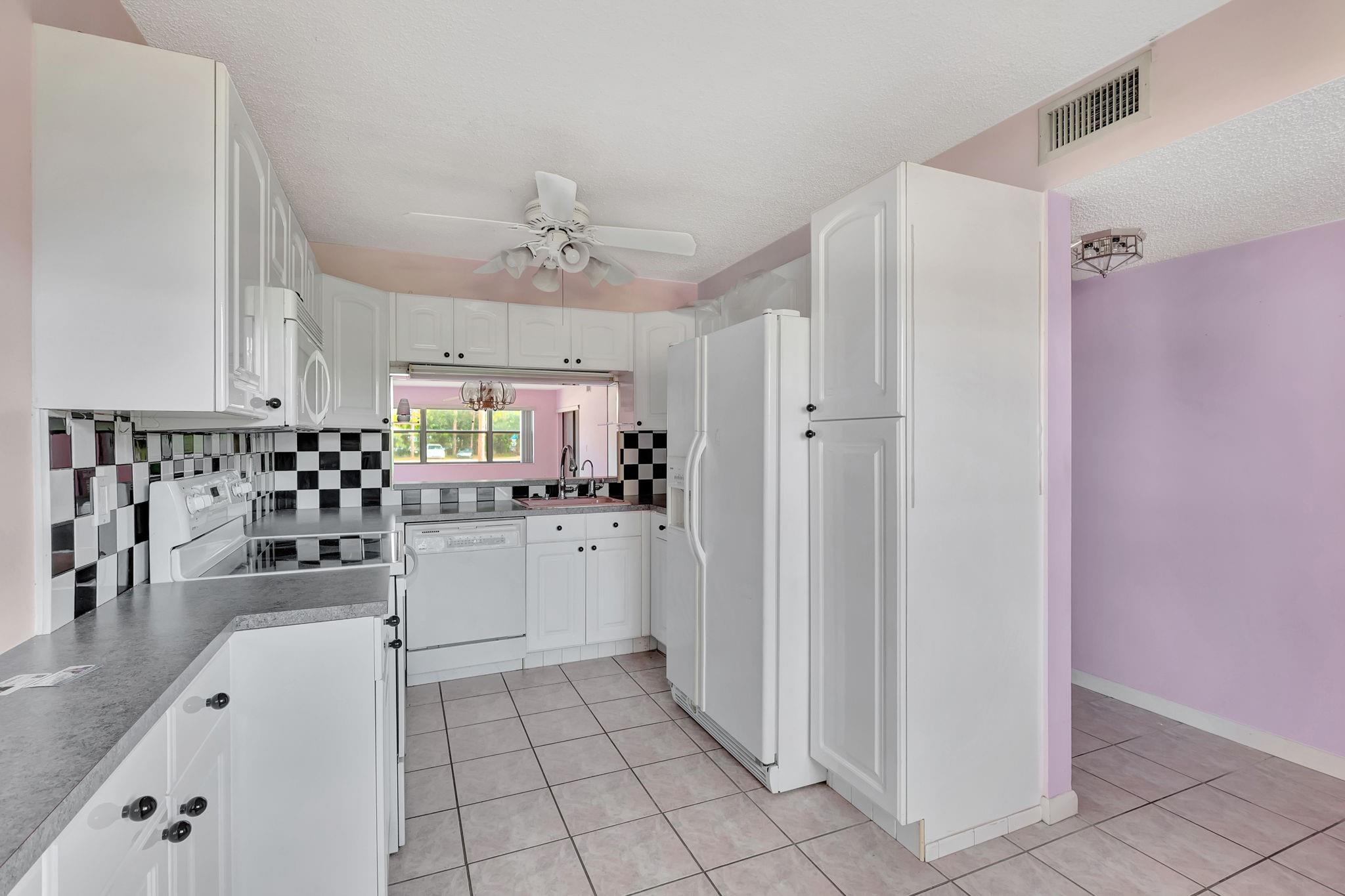 LUCERNE POINTE ONE,TWO,TH - Residential