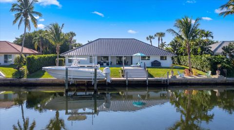 Photo of 9039 SE Hawksbill Way, Hobe Sound, FL 33455 (MLS # B26006191)