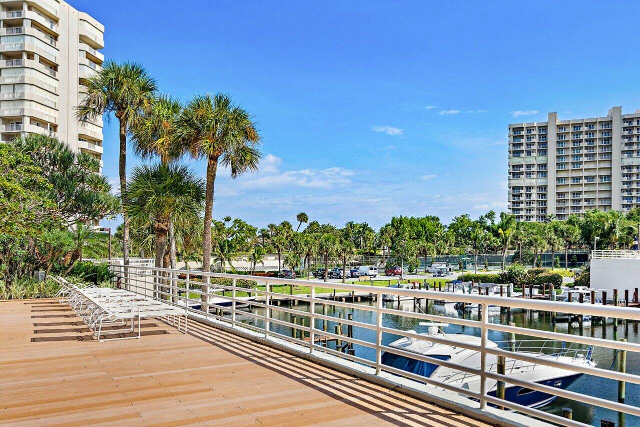 SEA RANCH CLUB OF BOCA I CONDO - Residential