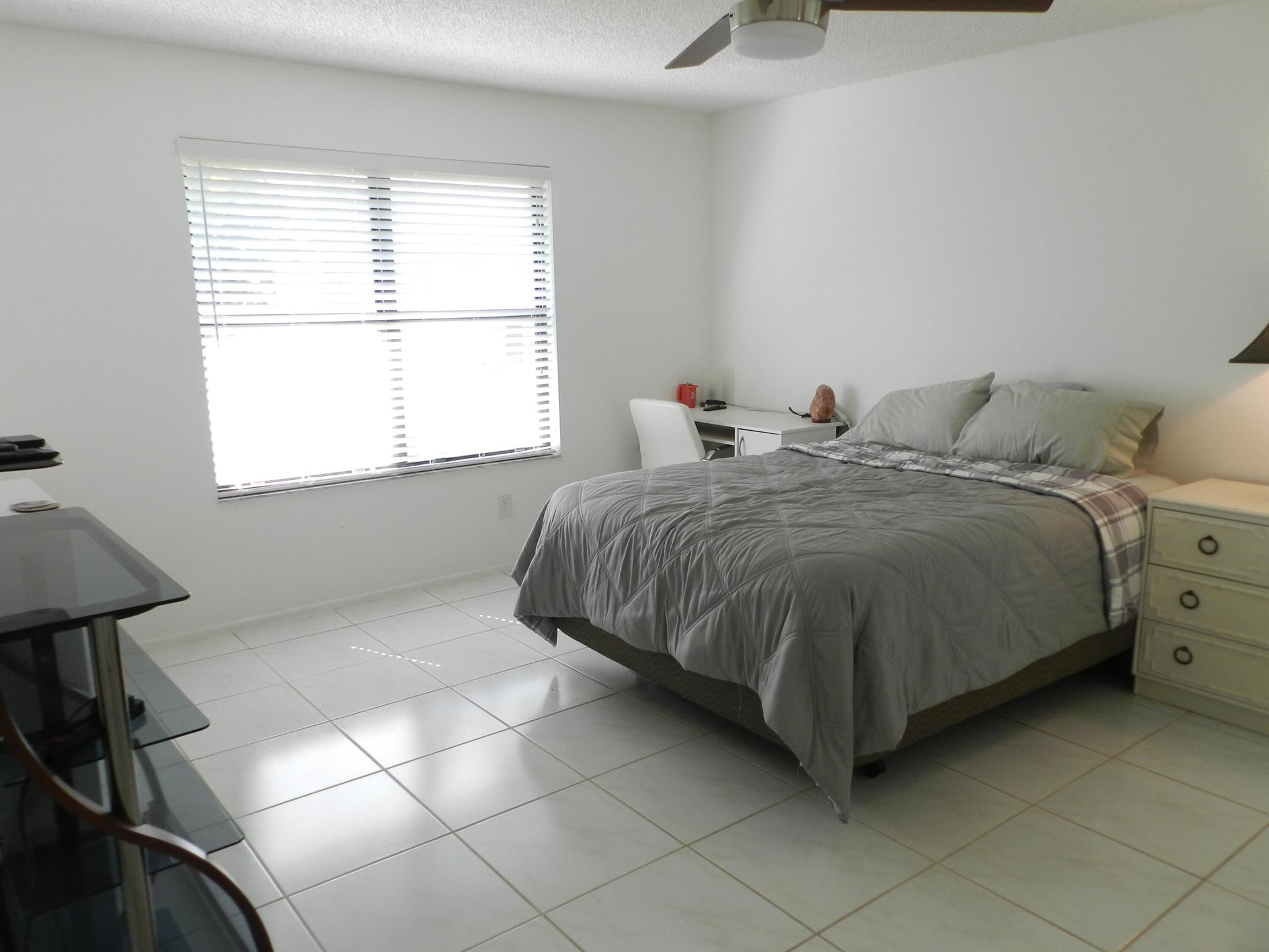 STRATHMORE GATE 1 UNIT TW - Residential Lease